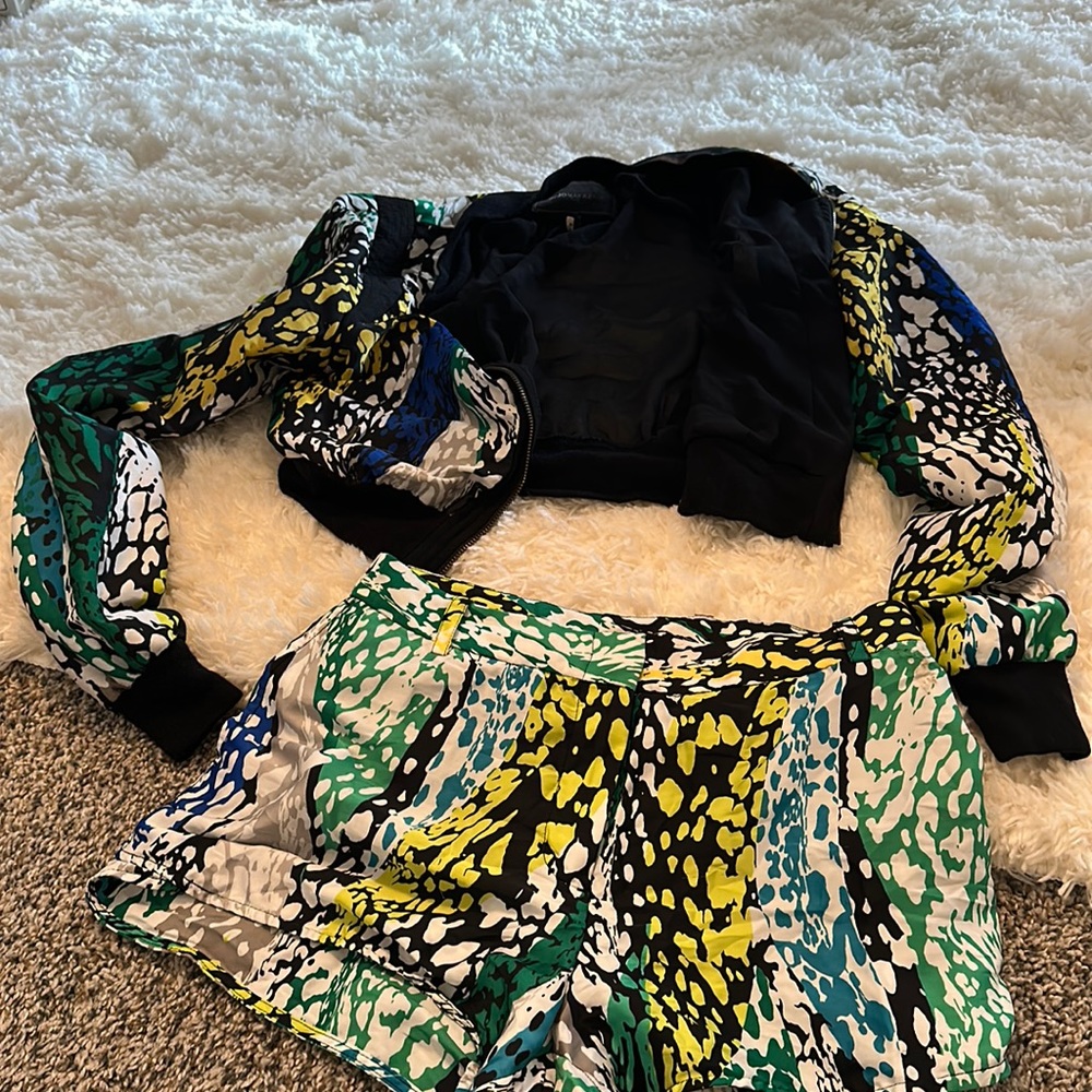 BCBG Multicolor Patterned Shorts - image 1